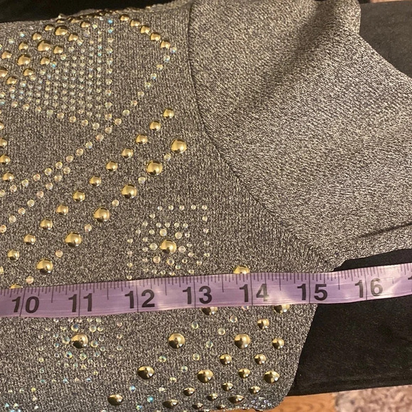 Allyson collection Grey sequins embellished long sleeve  body con dress - Picture 4 of 13